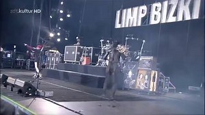 Limp Bizkit - Take a Look Around (Live) | Young And Aspiring