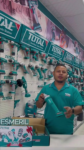 Super Combo Total Esmeriladora Angular y Mini Sierra Circular -Esmeriladora Angular UTAGLI20157) -Motor sin escobillas -Voltaje: 20V -Velocidad sin carga: 3000/9000rpm -Diámetro del disco: 4-1/2'' -Rosca del eje: 3/5''-11UNC -Mini Sierra Circular Compacta (TAGLI7601) -Voltaje: 20V -Velocidad sin carga: 19500/min -Diámetro del disco: 76mm (3'') -Rosca del eje: M6 -Con 2 paquete de baterías 4.0Ah -Con 1 cargador -Voltios de carga: 110-120V ~ 50 / 60Hz -Incluye: -10 discos de corte de metal abrasiv