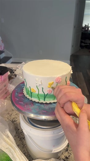 Creative Spring Cake Design Ideas