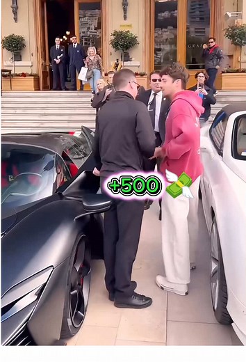 Exploring the Luxurious Life of Billionaires in Monaco
