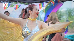 Once a year this desert town in the outback turns into an oasis for fabulous style! FabALICE in its sixth year pays homage to Priscilla Queen of the Desert bringing drag shows, cabaret and a culture of inclusivity. 🎤 Myles Houlbrook-Walk Get more news from the NT here: https://bit.ly/AbcNtNews | ABC Alice Springs