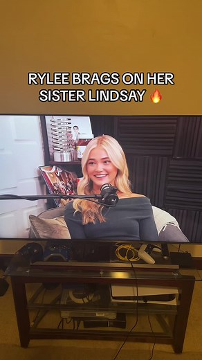 Lindsay Arnold's Winning Season on Dancing With The Stars