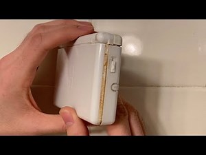 Taking Apart and Cleaning Up a Filthy Polar White Nintendo DS Lite