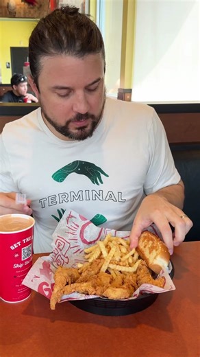 Raising Cane's Sandwich Hack: Satisfying Food Life Hacks 🧏🤫