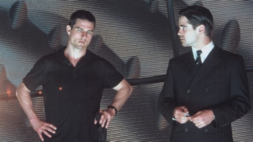 Colin Farrell showed up drunk to the filming of 'Minority Report'. Tom Cruise didn't find it funny at all - Softonic