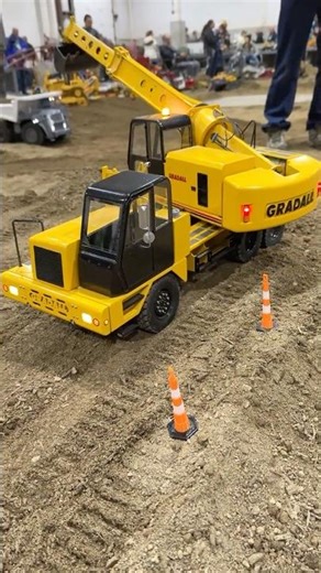 RARE Gradall RC excavator
