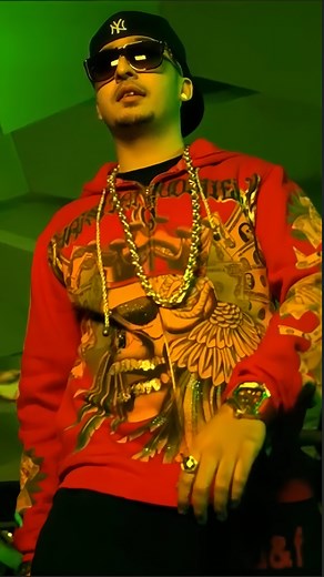 @the.punjabi.era on Instagram: "Hulara❤️ . Song: Hulara Singer: @jstarurban Music/lyrics: J Star #hulara #jstar #feelthesong #musicedits #musiclovers #punjabisong #explorereels #reelsındia #reelkarofeelkaro❤"