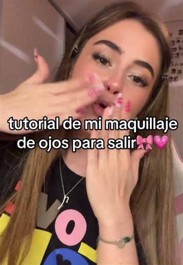 me lo pidieron y lo tienen 🫡 si quieren tutotial de mis pestañas / delineado tambien puedo hacer !! / #fyp #tutorial #makeup #grwm #maquillaje