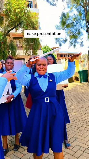 School Graduation Cake Presentation Video