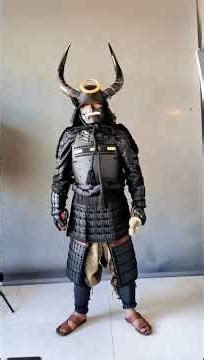 A Closer Look at the Handmade Samurai Armor by thesamuraiarmor.com #cosplay