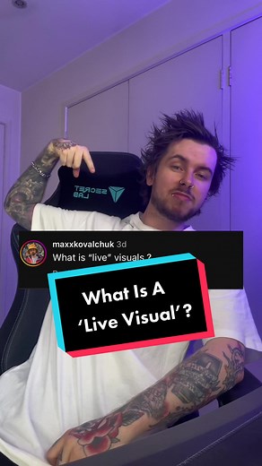 I make live visuals for Nightclubs, Festivals & DJ’s! Here’s an explanation for what it is & why they’re important 🤝🏼 #3danimation #animation #livevisual #3drender #3dartist #nightclub #vj