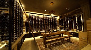 For generations, Bel Air has ranked among the most prestigious residential communities in the city of Los Angeles. A key part of the Platinum Triangle – along with Beverly Hills and Holmby Hills – this exclusive district is dominated by both historic and contemporary estates, and presents a level of privacy that has made it a preferred destination for the rich and famous. Located in Los Angeles, California and offered by Hilton & Hyland for $88,000,000 | Unique Homes