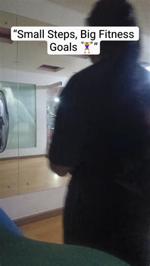 “Small Steps, Big Fitness Goals 🏋️‍♀️”“My Cute Gym Workout Routine |#viralvideo #shortvideo