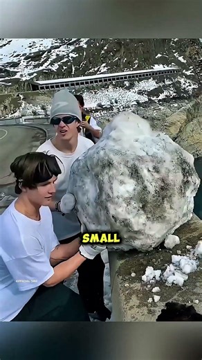 Bigger Ice… Bigger Surprise 😳. #viralshorts