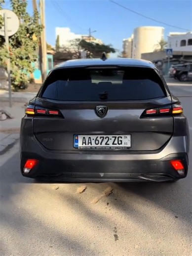 PEUGEOT 308 BREAK ANNÉE 2024 AUTOMATIQUE ESSENCE FULL OPTION INTÉRIEUR TISSU GRAND ÉCRAN RADAR AVANT ET ARRIÈRE CLIMATISATION BIZONNE JANTES ALLU D'ORIGINE RÉTROVISEUR ÉLECTRIQUE CLÉ LETS GO PHARES LEDS ANTIBROUILLARDS LEDS KILOMÈTRAGES 30.000 #AutoDakar #foryou #pourtoii #senegalaise_tik_tok #fyp