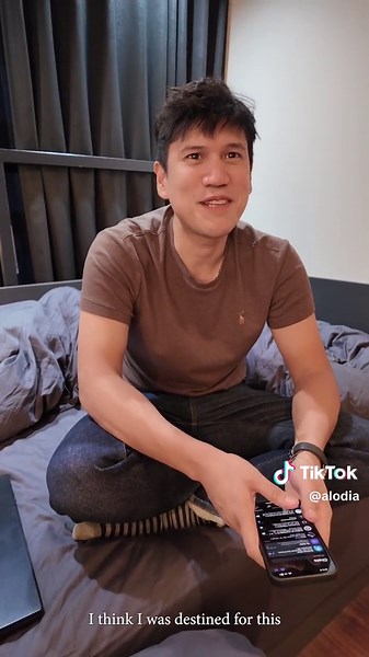 The moment we found out 😌 @chris.quimbo | Alodia Gosiengfiao Cosplay