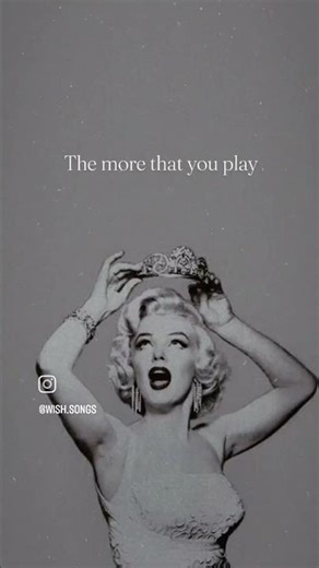 the OG showgirl #taylorswift #thelifeofashowgirl #tloas #taylor #marilynmonroe #marilynmonroefans