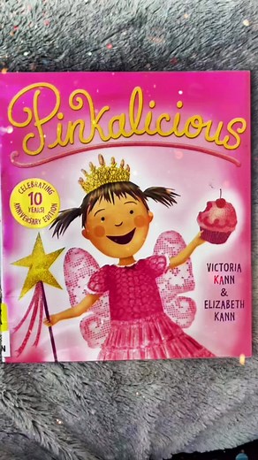 Pinkalicious: A Sweet Tale of Cupcakes and Colors