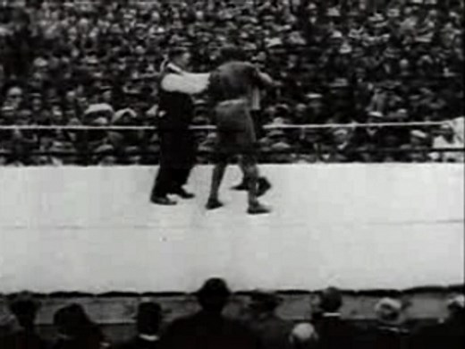 Jack Johnson vs Stanley Ketchel 1909