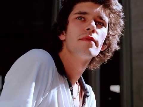 Бен Уишоу (Ben Whishaw)