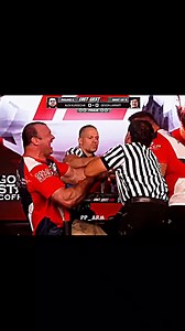 Devon larratt vs alex kurdecha #armwrestler #armfighting #eatvswest #training #armtraining #trainingarmwresling #devonlarratt #levansaghinashvili #ermesgasparini #luchadebrazos | Arm Wrestling kings