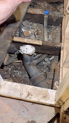 Hole saw on the hub #plumbingtips #diyplumbing #NewConstruction #renovationproject #newbathrooms | Plumber John