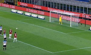 Video: Possible Kepa replacement at Chelsea shows his class with a brilliant penalty save