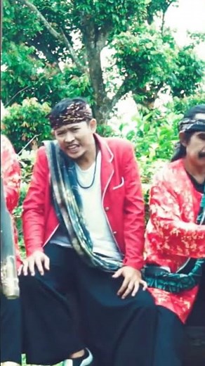 Sundanese calung #sundanese songs #bentarpercussion #calung #shots #musicentertainment