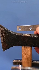 Tutorial on techniques for firmly and practically fixing an axe handle #diy #satisfying #woodworking #tools #tips #craft | Tools And Techniques