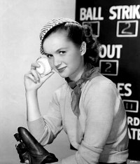 Debbie Reynolds - Home In The Meadow (How The West Was Won) lyrics