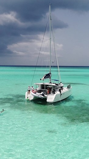 Descubre un tour en catamarán privado en Cozumel