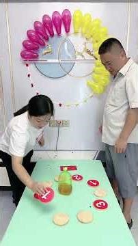 Family game, who gets the prize? #funny #partygame #funnyfamily