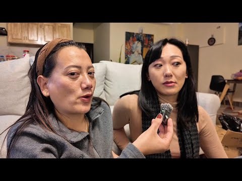 Fun Color gift exchanging with @PemaDeki. My mother is embarrassed with me 🤪🤭