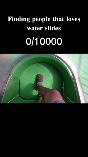 Let me see who loves water slides🤤 #justwaterslides