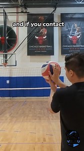 Here's a simple Float Serve Tutorial 🏐 I hope this helps! . . #volleyballislife #volleyballparents #volleyball #volleyballplayer #volleyballtips #training #performance #jump #vertical #volleyballskills #volleyballmom #volleyballdad #volleyballparent #volleyballcoach #vbathletes #highschoolathlete #playincollege #collegerecruiting #recruitingtips #DoMore | volleyball.university