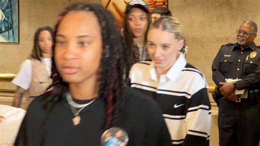 119K views · 3.2K reactions | Paige Bueckers and the Dallas Wings 2025 Draft Class introduced at Dallas City Hall . . . . . #wnba #WNBADraft #uconn #uconnhuskies #uconnwbb #paigebueckers #dallas #dallaswings #dallastx #dallastexas #womensbasketball #basketball #hoops #ballislife | Jonah Javad | Facebook