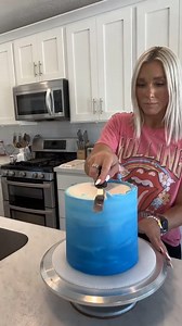 1.2M views · 7.8K reactions | Ombré cake  Full recipe below comment  | Artist Cake Ideas | Facebook