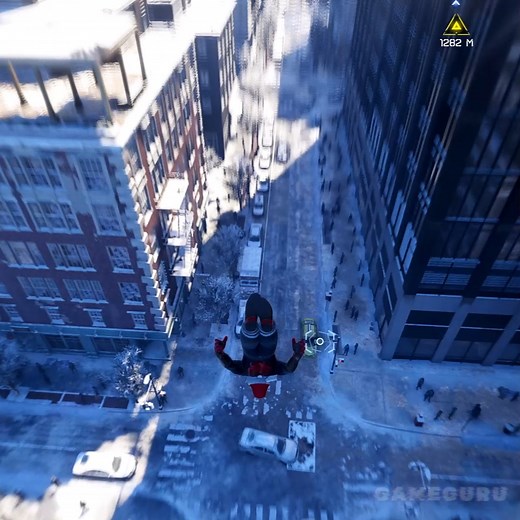 Spiderman falls down while swinging🤯 | PC Games