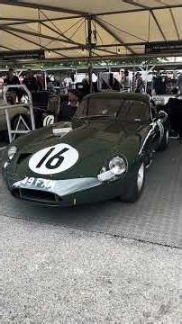 Jaguar E-Type | Incredible Engine Noise | MotorVibe #cars #jaguar #jaguaretype #enginesound