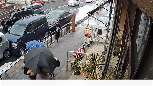 【動画】当て逃げの一部始終　7台絡む事故 最初の1台が逃走 | TBS NEWS DIG