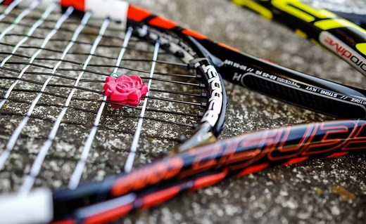 How To Put On Tennis Shock Absorber For a Tennis Racket - Takin Sports