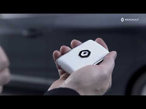 USING THE RENAULT HANDS-FREE CARD