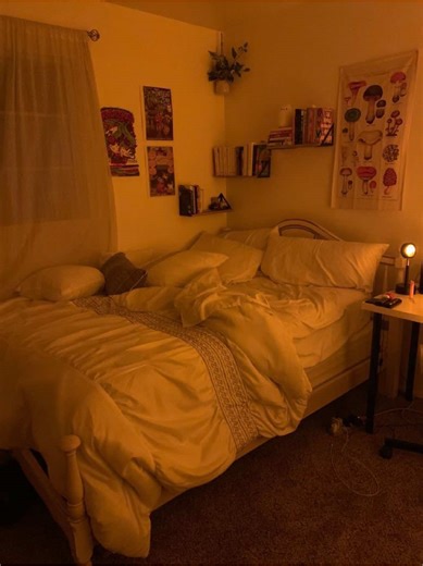 Nighttime Reading Tips for Book Lovers