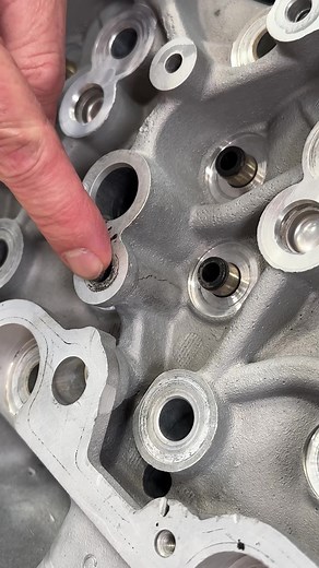 6.7 Power Stroke Head Cracked - Repair Tips and Explanation