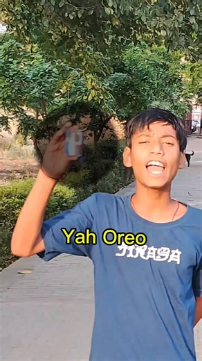 Oreo vs Parle-G with dog #viral