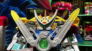 25K views · 605 reactions | If you missed it, we also posted a VR 360 video of Toy Fair on our MMPRtoys YouTube channel, hope you'll sub and check it out! :) https://www.youtube.com/user/MMPRtoys | MMPRtoys | Facebook