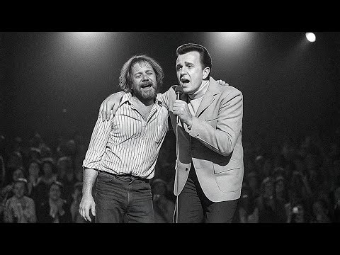 DRUNK heckler challenged Bill Anderson on stage — what Bill did next STUNNED 20,000 people