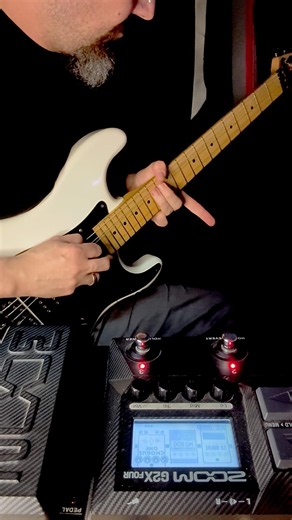 IRON MAIDEN - “Infinite Dreams” - Adrian Smith Solo & Guitar Tone by Zoom G2x Four.