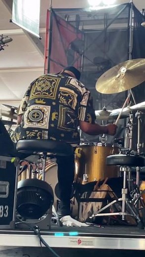 SABIAN Cymbals on Instagram: "Terreon Gully playing with Stefon Harris & Blackout @jazzfest @terreongully using 13" HHX Evolution Hats, 22" Stratus Ride, 10" HH Alien Disc, 8" AAX Aero Splash stacked on a 8" AA Mini Holy China, 21" HHX Fierce Ride, 24" Custom TG design, 18" & 20" Stratus Crashes"