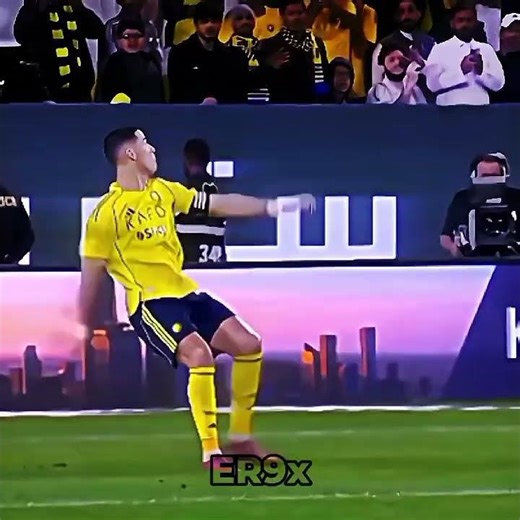 Ronaldodan Röveşeta #keşfetedüşmehilesibuldum #keşfetbeniöneçıkar